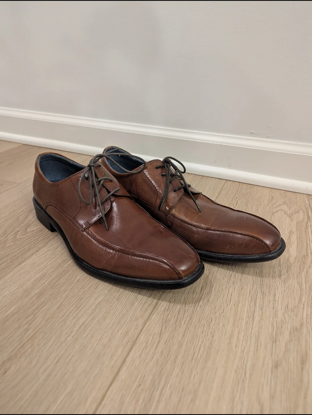Men's Brown Leather Lace-Up Dress Shoes